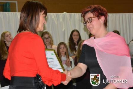 Otvoritev dvižne ploščadi v OŠ Stročja vas 7